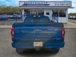 Ford F-150 2023 4x4 XLT 4 puertas SuperCrew caja de 5.5 pies