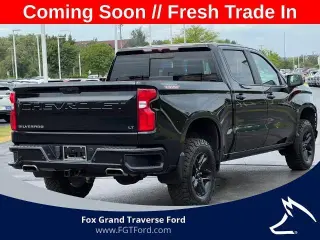 Chevrolet Silverado 1500 2020 4x4 LT Trail Boss Crew Cab 4 p. Cama corta de 6.6 pies
