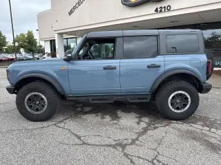 Ford Bronco 2024 4x4 Badlands SUV de 4 puertas