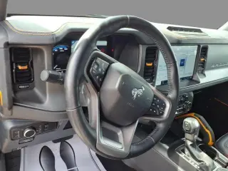 Ford Bronco 2024 4x4 Badlands SUV de 4 puertas
