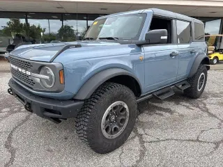 Ford Bronco 2024 4x4 Badlands SUV de 4 puertas