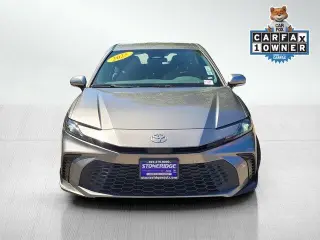 Toyota Camry 2025 SE 4p Sedan