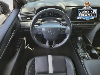 Toyota Camry 2025 SE 4p Sedan