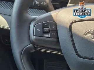 Ford Mustang Mach-E 2023 Premium 4dr SUV