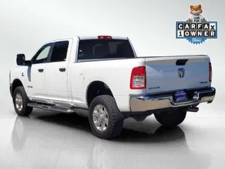 Ram 2500 2024 4x4 Big Horn 4p. Crew Cab 6,3 pies SB Pickup