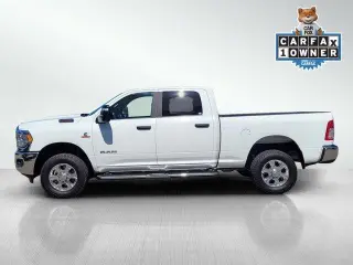 Ram 2500 2024 4x4 Big Horn 4p. Crew Cab 6,3 pies SB Pickup