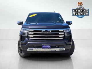 Chevrolet Silverado 1500 2022 4x4 High Country 4p. Cabina Crew 5.8 pies. SB