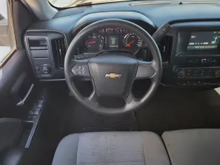 Chevrolet Silverado 1500 2018 4x2 Custom 4p Doble Cab 6,5 ft. SB