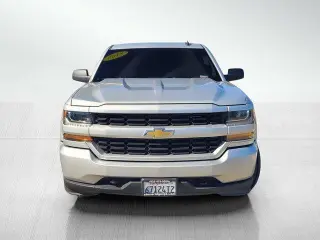 Chevrolet Silverado 1500 2018 4x2 Custom 4p Doble Cab 6,5 ft. SB