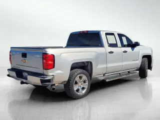 Chevrolet Silverado 1500 2018 4x2 Custom 4p Doble Cab 6,5 ft. SB