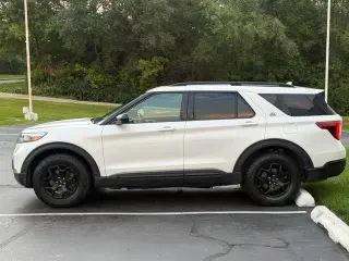 Ford Explorer 2023 AWD Timberline 4p SUV