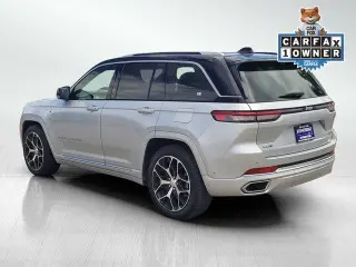 Jeep Grand Cherokee 2022 4x4 Summit 4xe 4dr SUV