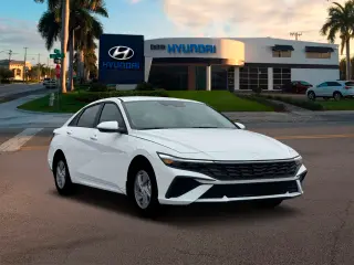 Hyundai ELANTRA 2026 SE 4p Sedan