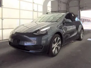 Tesla Model Y 2020 AWD Long Range 4p Crossover