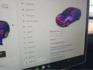 Tesla Model Y 2020 AWD Long Range 4p Crossover