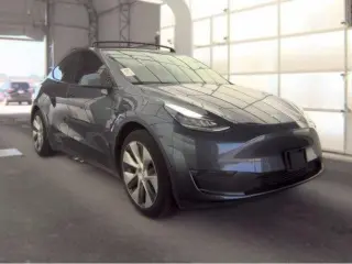 Tesla Model Y 2020 AWD Long Range 4p Crossover