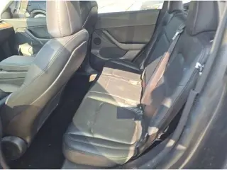 Tesla Model Y 2020 AWD Long Range 4p Crossover