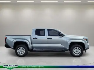 Toyota Tacoma 2025 4x4 SR Cab Doble 4p 5.0 ft SB 8A