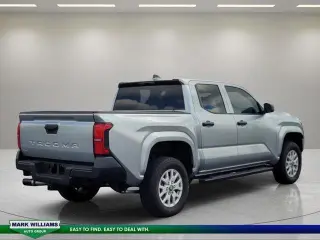 Toyota Tacoma 2025 4x4 SR Cab Doble 4p 5.0 ft SB 8A