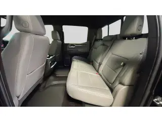 GMC Sierra 1500 2022 4x4 SLT 4p Camioneta Cabina Doble 5,8 pies BA