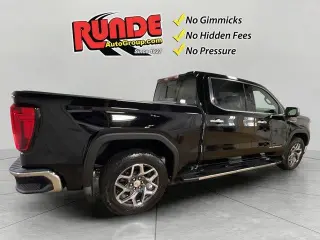 GMC Sierra 1500 2022 4x4 SLT 4p Camioneta Cabina Doble 5,8 pies BA