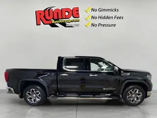 GMC Sierra 1500 2022 4x4 SLT 4p Camioneta Cabina Doble 5,8 pies BA