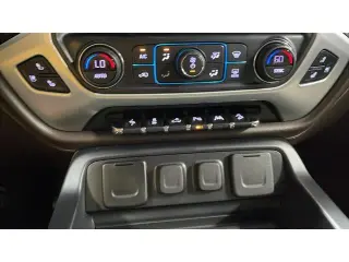 GMC Sierra 1500 2018 4x4 SLT 4p. Crew Cab 5.8 ft. CB