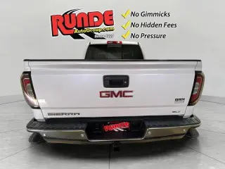 GMC Sierra 1500 2018 4x4 SLT 4p. Crew Cab 5.8 ft. CB
