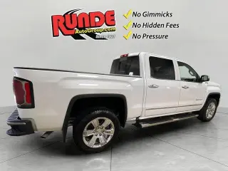 GMC Sierra 1500 2018 4x4 SLT 4p. Crew Cab 5.8 ft. CB