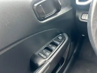 Hyundai VENUE 2022 Limited 4dr Crossover