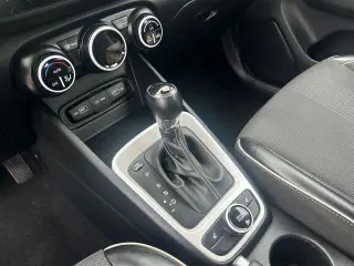 Hyundai VENUE 2022 Limited 4dr Crossover