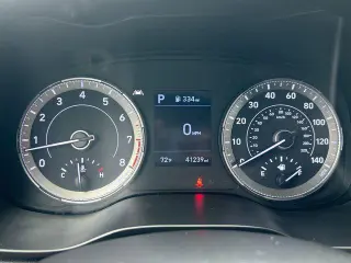Hyundai VENUE 2022 Limited 4dr Crossover