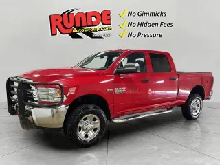 Ram 2500 2016 4x4 Tradesman 4p. Cabina Tripla 6,3 ft. SB Camioneta