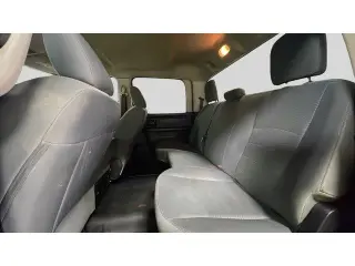 Ram 2500 2016 4x4 Tradesman 4p. Cabina Tripla 6,3 ft. SB Camioneta