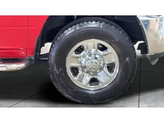 Ram 2500 2016 4x4 Tradesman 4p. Cabina Tripla 6,3 ft. SB Camioneta