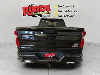 Chevrolet Silverado 1500 2023 4x4 RST 4dr Crew Cab 5.8 ft. SB