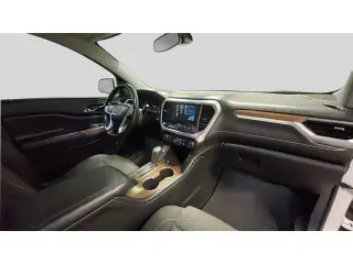 GMC Acadia 2019 4x4 SLE-2 4dr SUV
