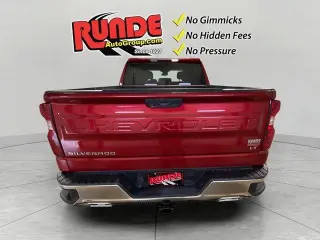 Chevrolet Silverado 1500 2022 4x4 LT 5p. Cabina Doble 5.8 pies C.B. con 1LT