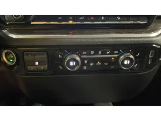 Chevrolet Silverado 1500 2023 4x4 LT 4p. Cabina Crew 5.8 ft. SB con 1LT