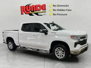 Chevrolet Silverado 1500 2023 4x4 LT 4p. Cabina Crew 5.8 ft. SB con 1LT