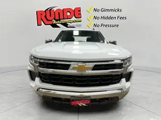 Chevrolet Silverado 1500 2023 4x4 LT 4p. Cabina Crew 5.8 ft. SB con 1LT