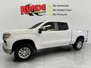 Chevrolet Silverado 1500 2023 4x4 LT 4dr Crew Cab 5.8 ft. SB con 1LT