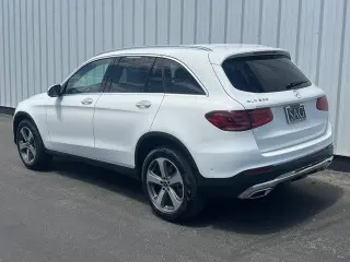 Mercedes-Benz GLC 2022 GLC 300 4dr SUV