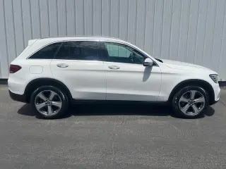 Mercedes-Benz GLC 2022 GLC 300 4dr SUV
