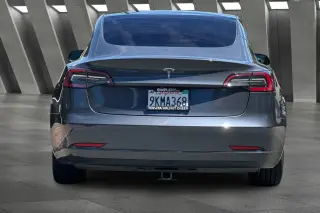 Tesla Model 3 2023 Sedán 4p