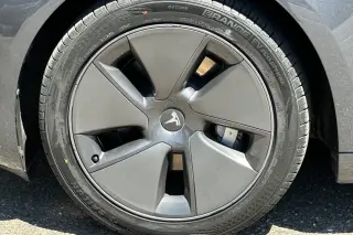 Tesla Model 3 2023 Sedán 4p