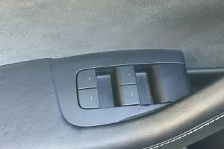Tesla Model 3 2023 Sedán 4p