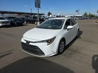 Toyota Corolla 2024 LE 4p Sedán