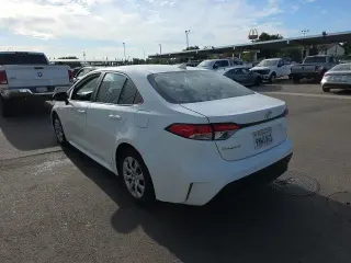 Toyota Corolla 2024 LE 4p Sedán
