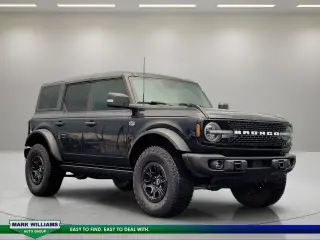 Ford Bronco 2023 4x4 Base Advanced 4p SUV